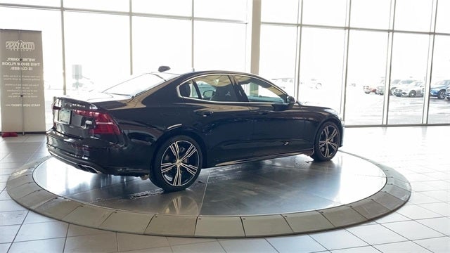 Used 2022 Volvo S60 Inscription with VIN 7JRBR0FL9NG165206 for sale in Bloomington, Minnesota